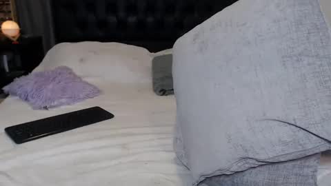 Snapshot of ray_weed chatting on 01/28/25, 02:21 Ray online show from 01/28/25, 02:21