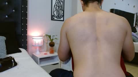 Snapshot of ray_weed chatting on 02/10/25, 03:46 Ray online show from 02/10/25, 03:46