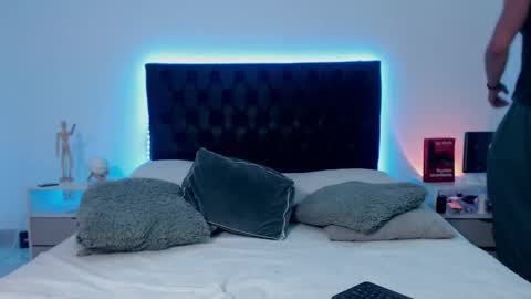 Snapshot of ray_weed chatting on 11/30/25, 11:20 Ray online show from 11/30/25, 11:20