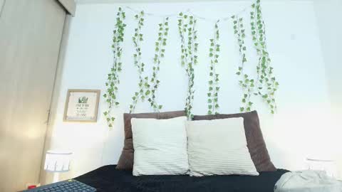 Ray online show from 01/12/26, 12:49