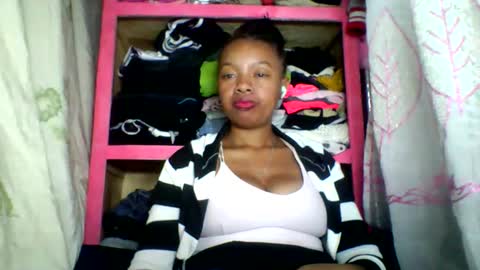 rayana_69 online show from 05/15/26, 11:45