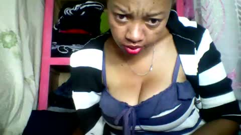 rayana_69 online show from 05/18/26, 01:35