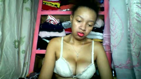 rayana_69 online show from 06/15/26, 08:49