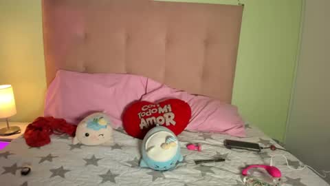 Snapshot of raycatt chatting on 12/03/24, 02:03 Ray  online show from 12/03/24, 02:03