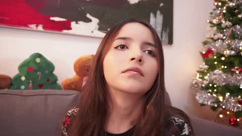 Snapshot of raychell_black chatting on 12/27/24, 04:21 Raychell Black online show from 12/27/24, 04:21