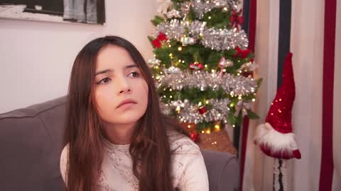 Snapshot of raychell_black chatting on 12/28/24, 07:11 Raychell Black online show from 12/28/24, 07:11