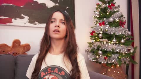 Snapshot of raychell_black chatting on 01/02/25, 04:02 Raychell Black online show from 01/02/25, 04:02