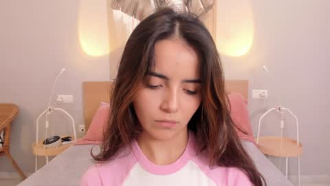 Snapshot of raychell_black chatting on 01/27/25, 04:11 Raychell Black online show from 01/27/25, 04:11