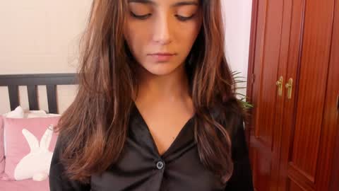 Snapshot of raychell_black chatting on 02/07/25, 08:10 Raychell Black online show from 02/07/25, 08:10