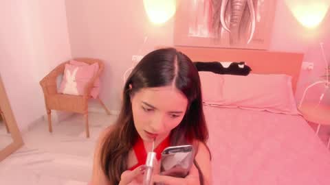 Snapshot of raychell_black chatting on 09/15/25, 06:08 Raychell Black online show from 09/15/25, 06:08