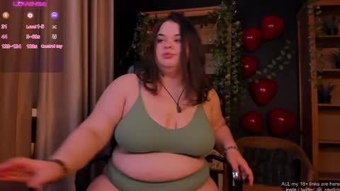 Snapshot of raydirin chatting on 03/10/25, 12:07 Ray online show from 03/10/25, 12:07