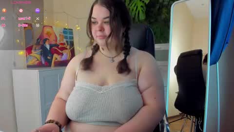 Snapshot of raydirin chatting on 03/08/26, 11:58 Ray online show from 03/08/26, 11:58