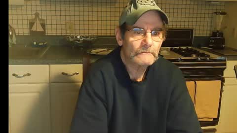 Ray online show from 02/03/25, 09:19