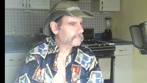 Ray online show from 03/01/26, 05:20