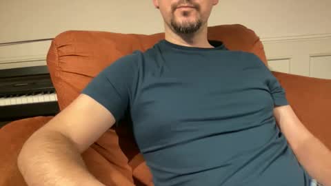 Snapshot of rayos789 chatting on 02/01/26, 04:33 rayos789 online show from 02/01/26, 04:33