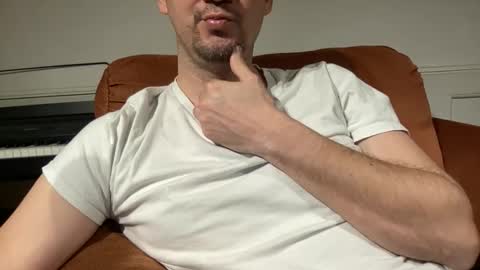 Snapshot of rayos789 chatting on 03/05/26, 04:52 rayos789 online show from 03/05/26, 04:52