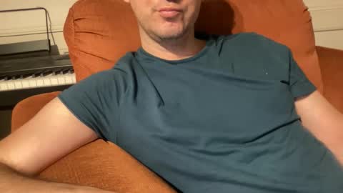 Snapshot of rayos789 chatting on 03/26/26, 04:29 rayos789 online show from 03/26/26, 04:29