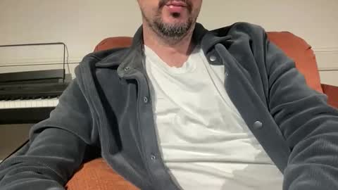 Snapshot of rayos789 chatting on 05/24/26, 02:49 rayos789 online show from 05/24/26, 02:49