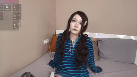 rayreina online show from 05/17/26, 05:20