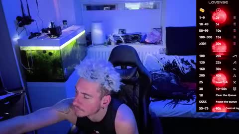 Rayzel online show from 03/01/26, 10:01