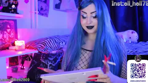 My kittensIm on vacation until July 25th. You can join the fan club  free content  online show from 11/07/25, 08:42