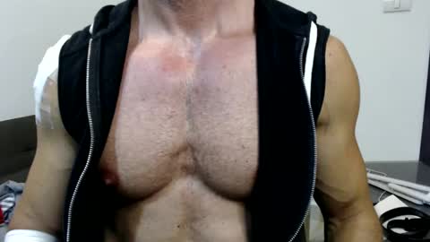 razorramon13 online show from 01/28/25, 03:35