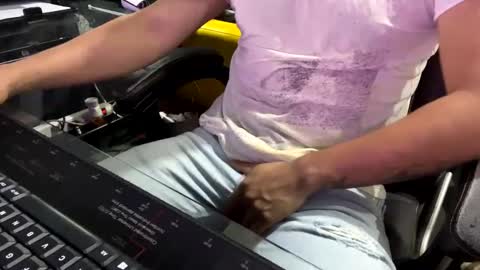 Snapshot of rbk26 chatting on 12/12/24, 02:26 rbk26 online show from 12/12/24, 02:26