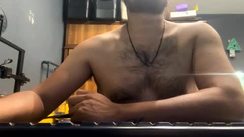 Snapshot of rbk26 chatting on 09/19/25, 04:07 rbk26 online show from 09/19/25, 04:07