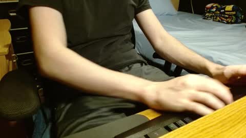 Scrappy Coco online show from 02/05/26, 05:50