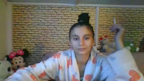 real_coupl3 online show from 11/20/25, 09:25