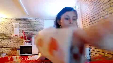 real_coupl3 online show from 01/12/26, 09:20