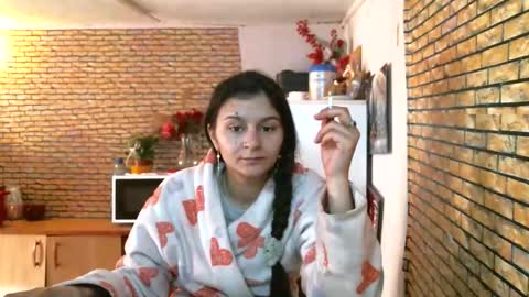 Snapshot of real_coupl3 chatting on 02/16/26, 11:06 real_coupl3 online show from 02/16/26, 11:06