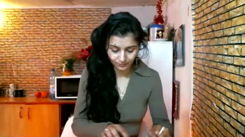 Snapshot of real_coupl3 chatting on 02/21/26, 09:21 real_coupl3 online show from 02/21/26, 09:21