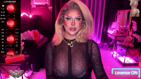 Snapshot of real_dom_phuta chatting on 10/07/25, 08:44 Miss Katrina De Futah Goddess of HELL online show from 10/07/25, 08:44