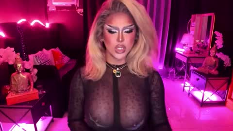 Snapshot of real_dom_phuta chatting on 10/30/25, 01:56 Miss Katrina De Futah Goddess of HELL online show from 10/30/25, 01:56