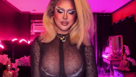 Snapshot of real_dom_phuta chatting on 11/12/25, 12:55 Miss Katrina De Futah Goddess of HELL online show from 11/12/25, 12:55