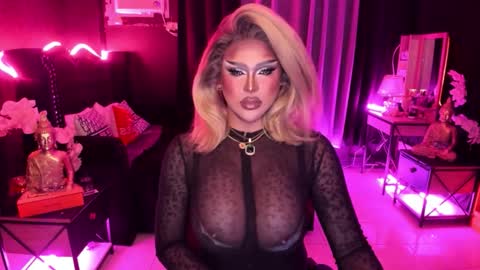 Snapshot of real_dom_phuta chatting on 11/17/25, 02:56 Miss Katrina De Futah Goddess of HELL online show from 11/17/25, 02:56