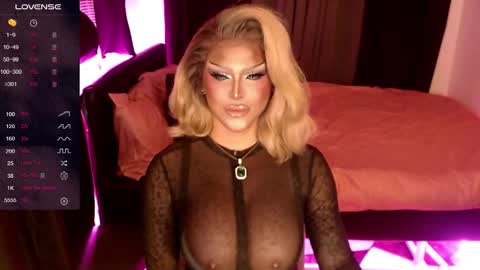 Snapshot of real_dom_phuta chatting on 12/03/25, 11:58 Miss Katrina De Futah Goddess of HELL online show from 12/03/25, 11:58