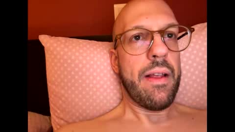 Snapshot of realhorsedick chatting on 05/12/26, 01:08 HugeSecret online show from 05/12/26, 01:08