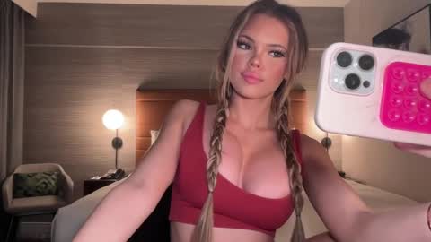 Jade  online show from 03/05/25, 04:13