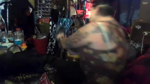 Snapshot of reallyredrum69th chatting on 10/13/25, 04:40 reallyredrum69th online show from 10/13/25, 04:40