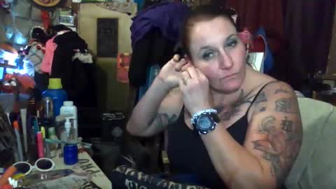 Snapshot of reallyredrum69th chatting on 11/01/25, 04:47 reallyredrum69th online show from 11/01/25, 04:47