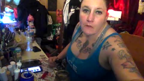 Snapshot of reallyredrum69th chatting on 11/30/25, 02:37 reallyredrum69th online show from 11/30/25, 02:37