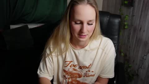 IG realmiagold online show from 02/07/25, 09:15