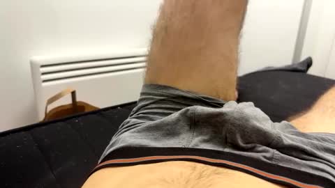 Snapshot of realpaddy chatting on 12/23/25, 02:20 realpaddy online show from 12/23/25, 02:20