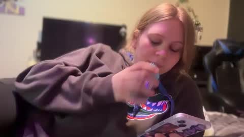 Snapshot of realpurp_ chatting on 02/03/25, 11:09 Preston  Stella online show from 02/03/25, 11:09