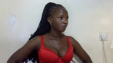 Snapshot of realqueen_ chatting on 03/02/25, 09:11 queen online show from 03/02/25, 09:11