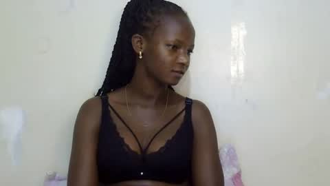 Snapshot of realqueen_ chatting on 03/08/25, 07:16 queen online show from 03/08/25, 07:16