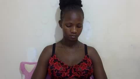 Snapshot of realqueen_ chatting on 03/09/25, 08:42 queen online show from 03/09/25, 08:42