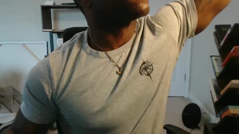 Snapshot of realreyblack chatting on 10/02/25, 07:21 Rey online show from 10/02/25, 07:21